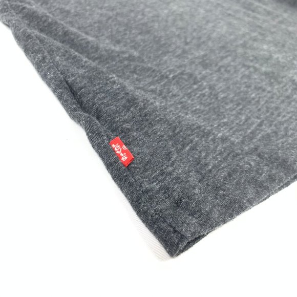 3/$25 Kids Levis Gray Red T Shirt Medium 7-8 - Picture 4 of 8